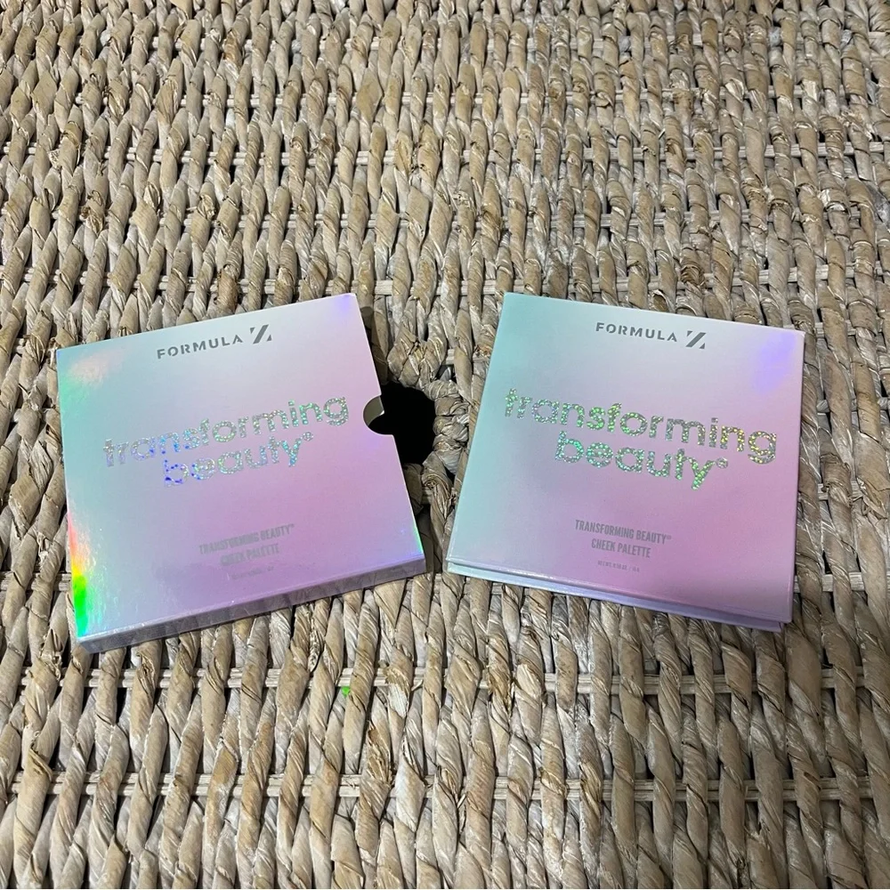Formula Z‎ Transforming Beauty Highlighter Blush Cheek Palette.